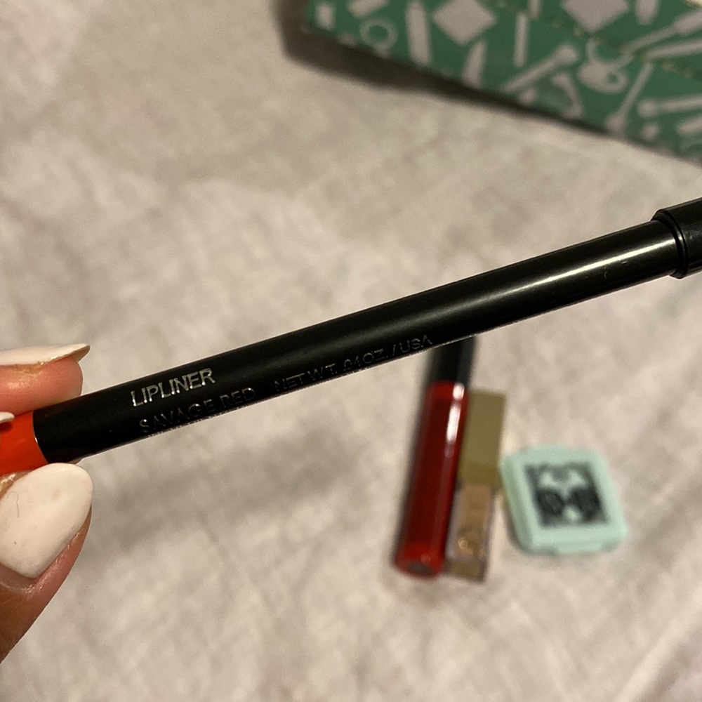 Random makeup samples - Picture 2 of 7